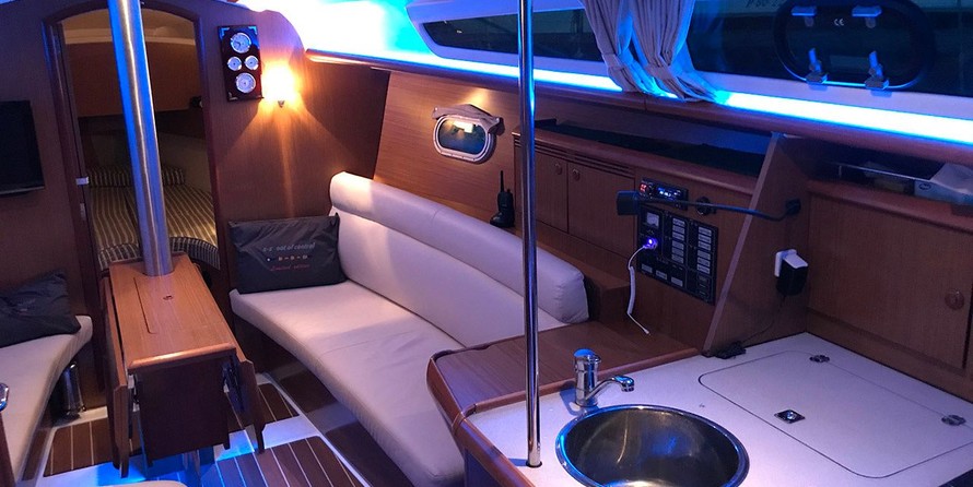 Jeanneau Sun Odyssey 32i