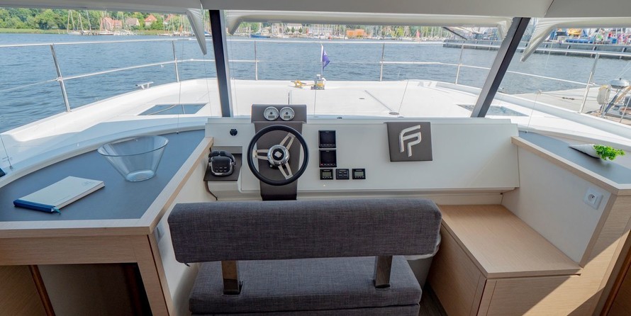 Fountaine Pajot MY 37
