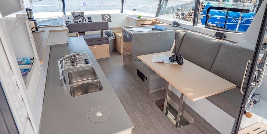Fountaine Pajot MY 37