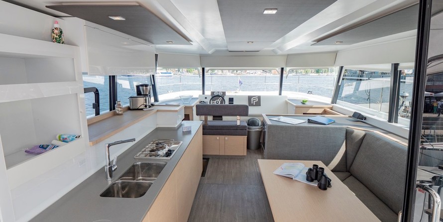 Fountaine Pajot MY 37