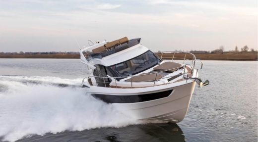 Galeon 360 FLY