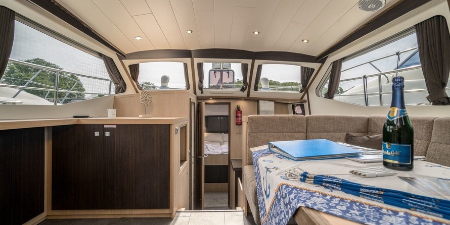 Azimut 43 Atlantis (2)