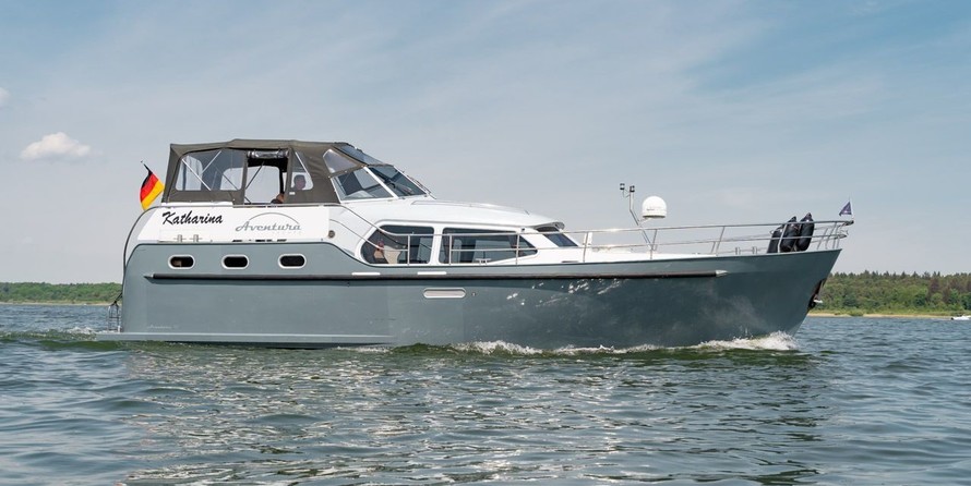 Azimut 43 Atlantis (2)
