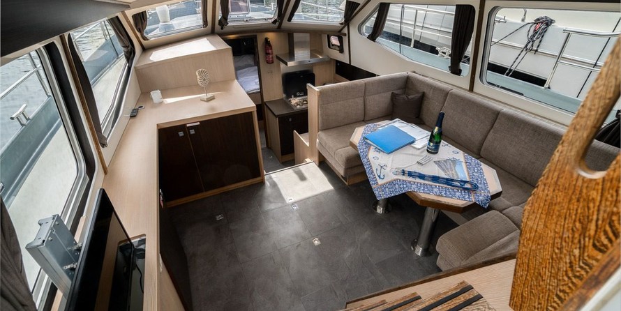 Azimut 43 Atlantis (2)