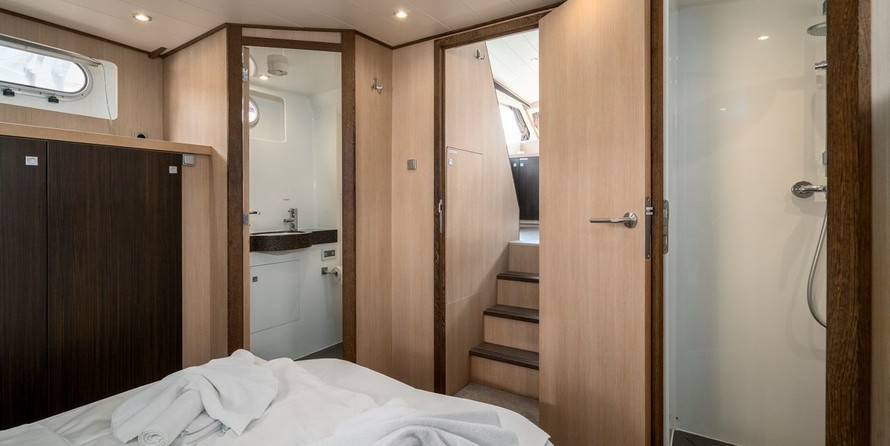 Azimut 43 Atlantis (2)