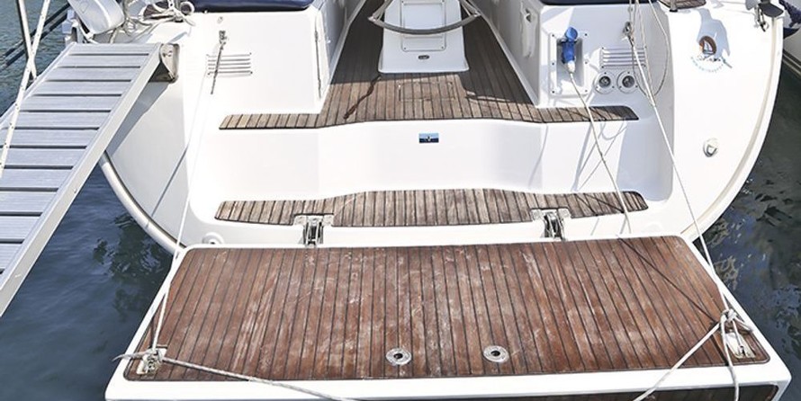 Bavaria Cruiser 36