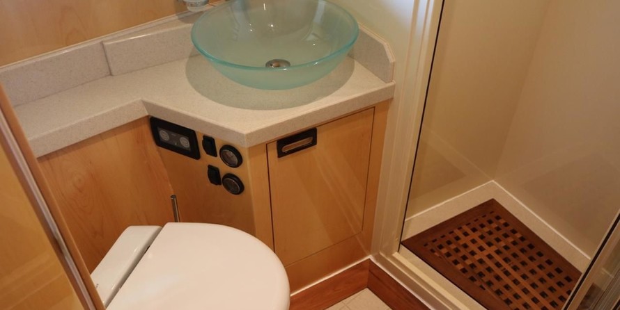 Gulf Craft Majesty 56