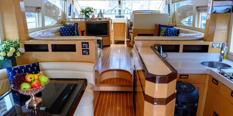 Gulf Craft Majesty 56