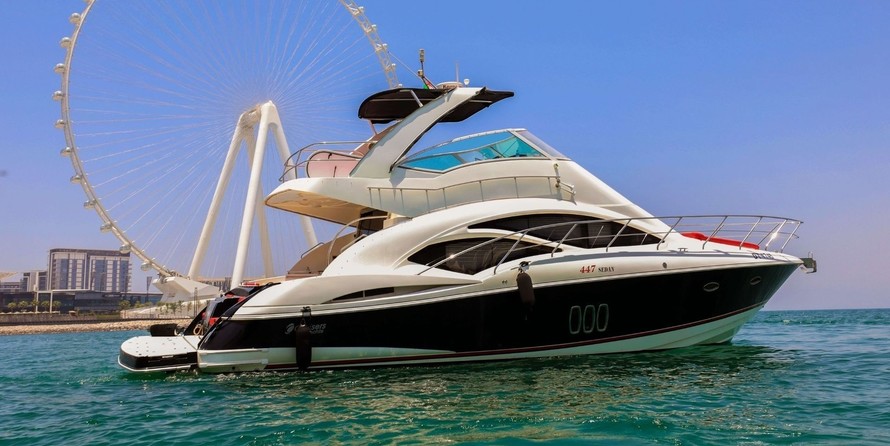 Cruisers Yachts 447 Sport Sedan