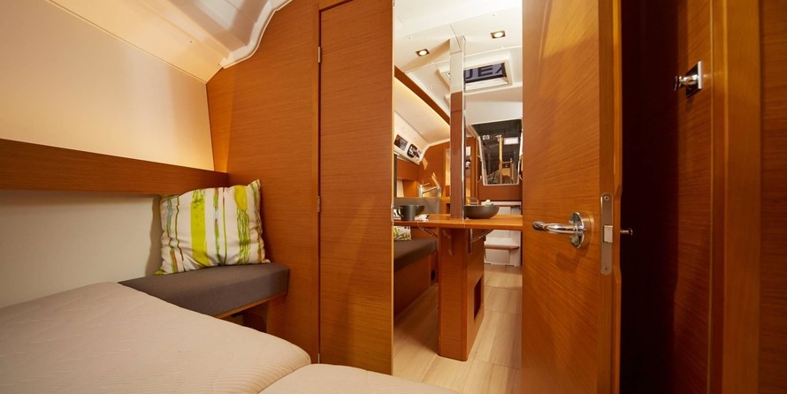 Jeanneau Sun Odyssey 349