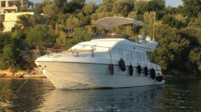Azimut 46