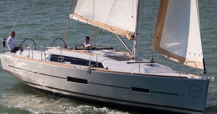 Dufour 382