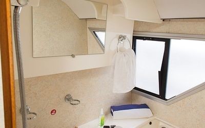 B & b boat builders core sound 17