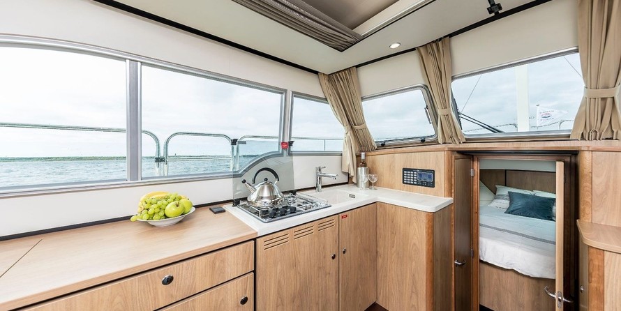 Linssen Grand Sturdy 30.0 Sedan