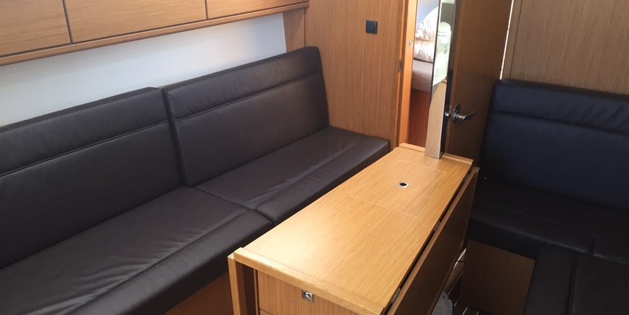Bavaria 33 Cruiser