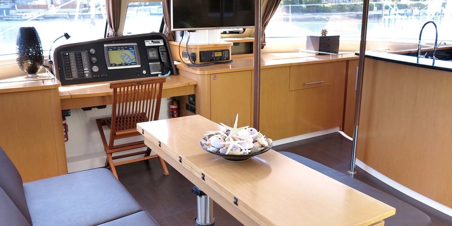 Fountaine Pajot Salina 48