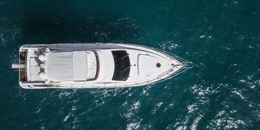 Azimut 62