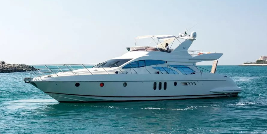 Azimut 62