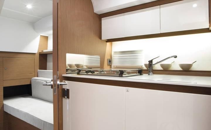 Jeanneau Leader 36