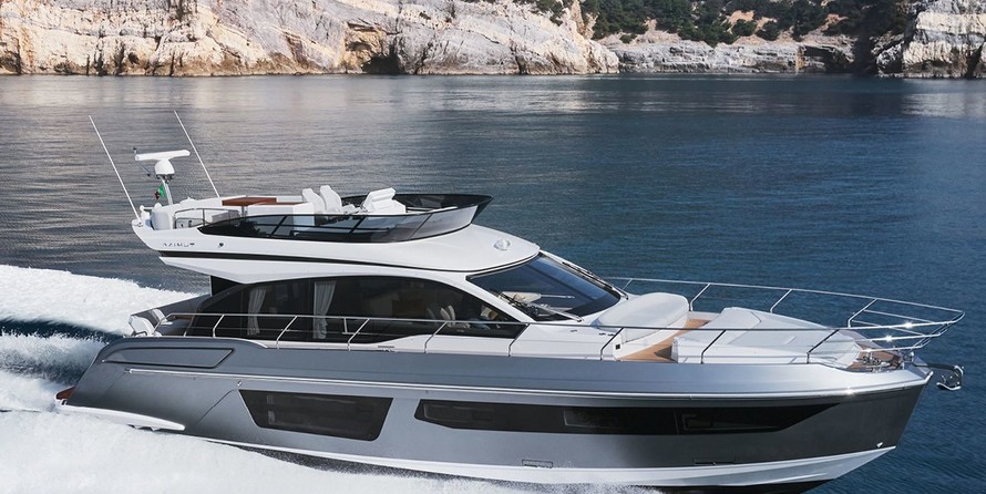 Azimut 53
