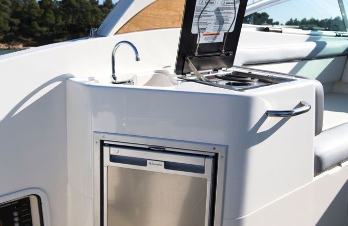Bayliner Ciera 8