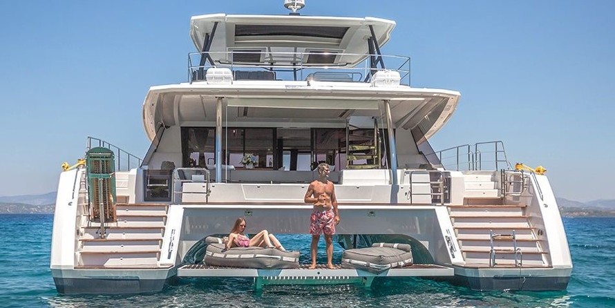 Fountaine Pajot Power 67