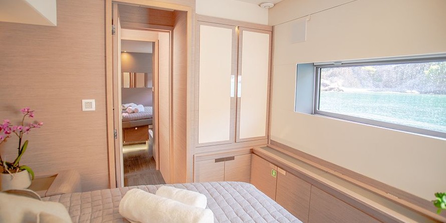 Fountaine Pajot Power 67