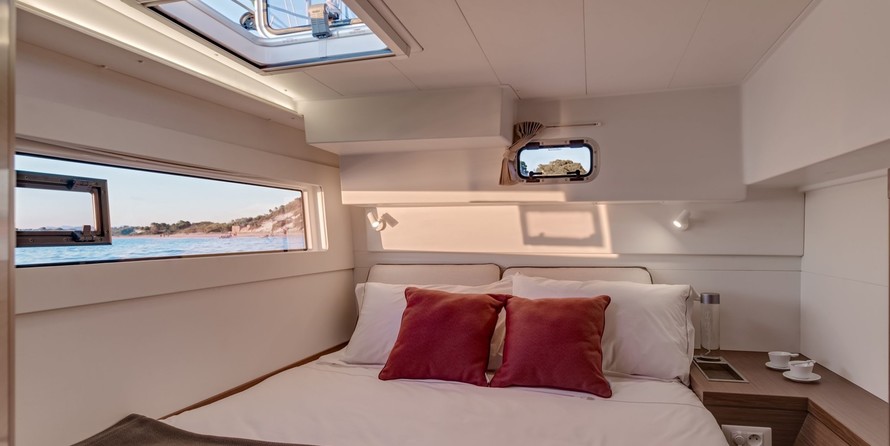 Lagoon 40