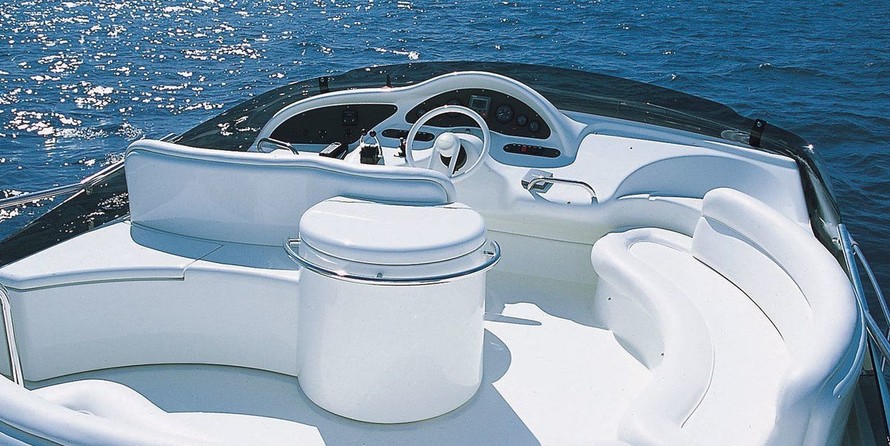 Azimut 46