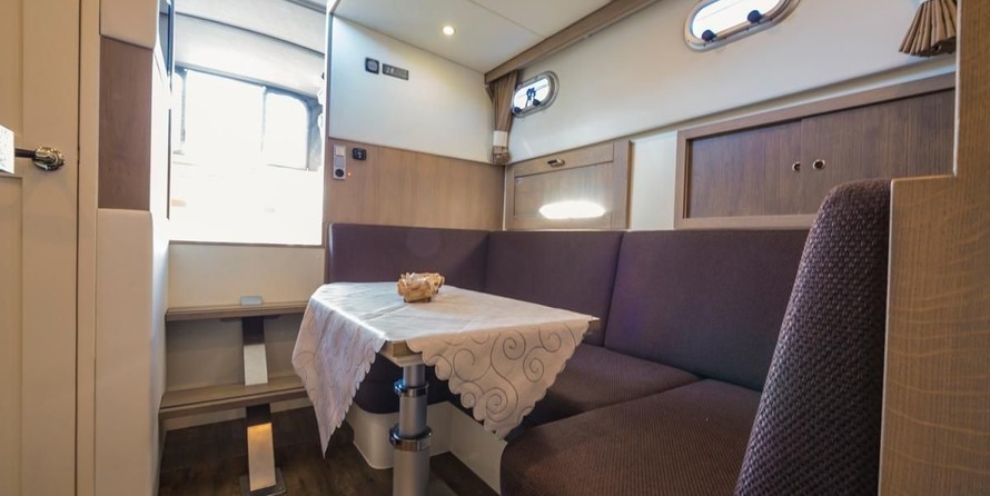 Jetten 38