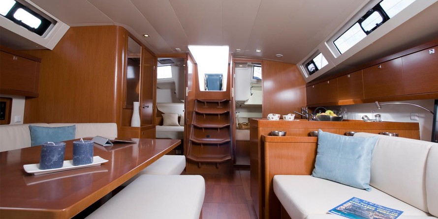 Beneteau Oceanis 45
