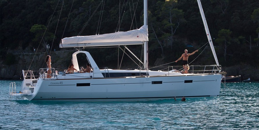 Beneteau Oceanis 45
