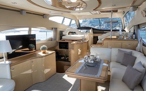 Ferretti 530