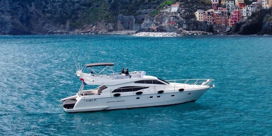 Ferretti 530
