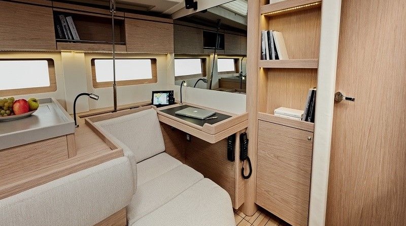 Beneteau Oceanis 51.1