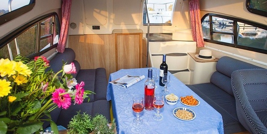 Le Boat Consul