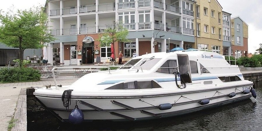 Le Boat Clipper