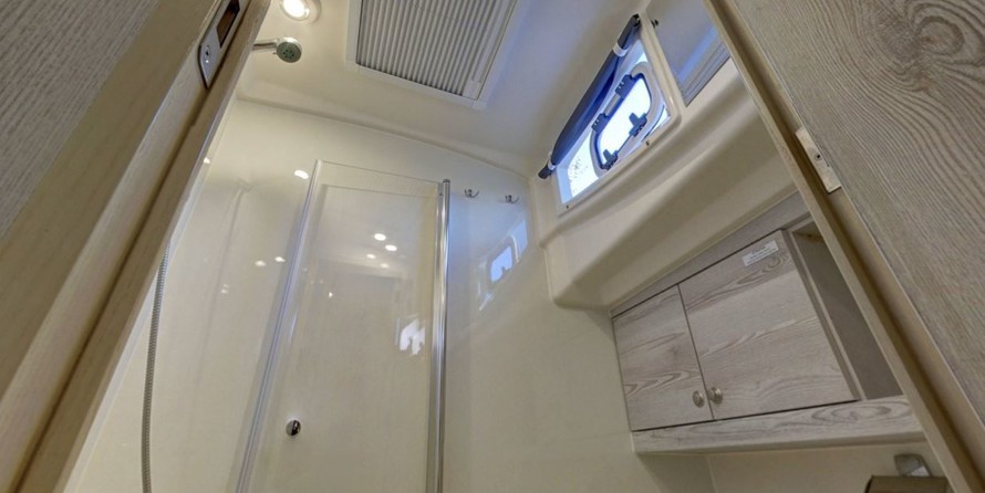 Four winns horizon 170 le