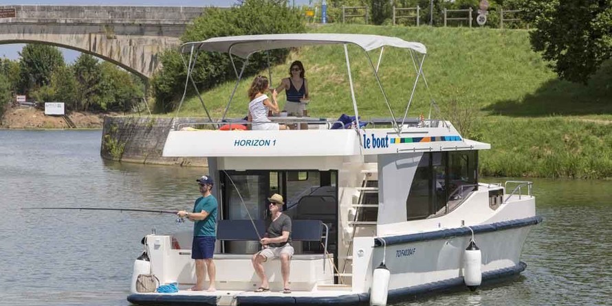 Le Boat Horizon 1