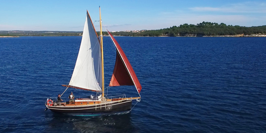 Cornish Crabbers Pilot Cutter 30