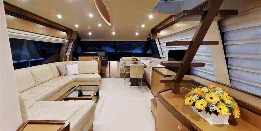Ferretti 630