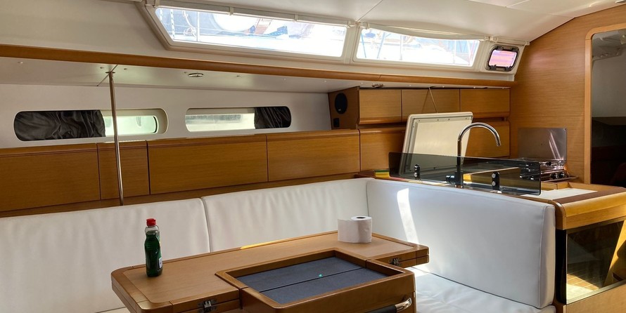 Jeanneau Sun Odyssey 49
