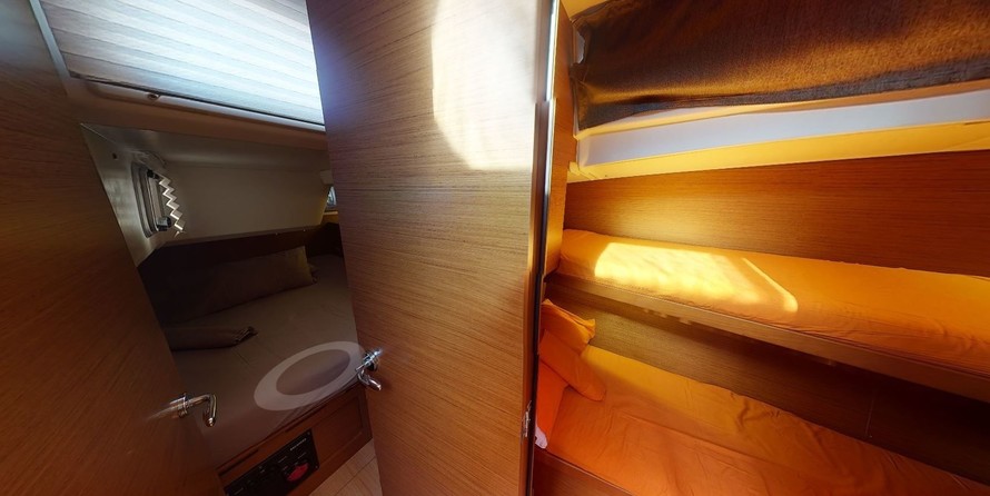 Jeanneau Sun Odyssey 49