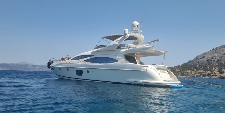 Azimut 68