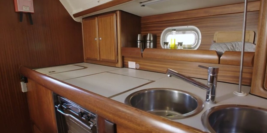 Bavaria 42 Cruiser