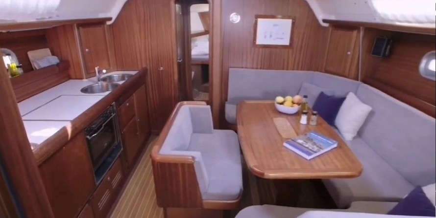 Bavaria 42 Cruiser