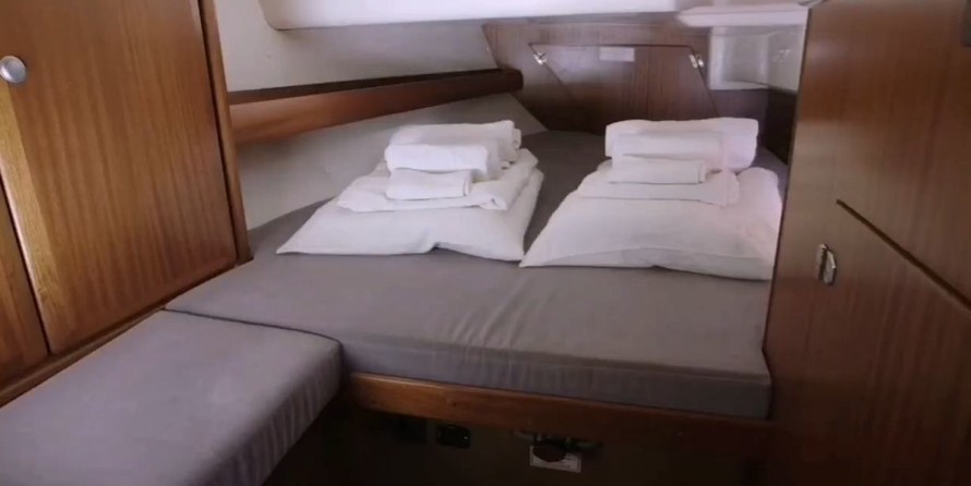 Bavaria 42 Cruiser