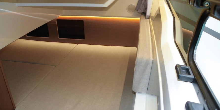 Jeanneau Merry Fisher 895