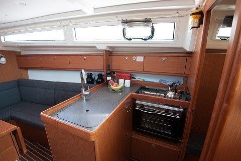 Bavaria 33 Cruiser
