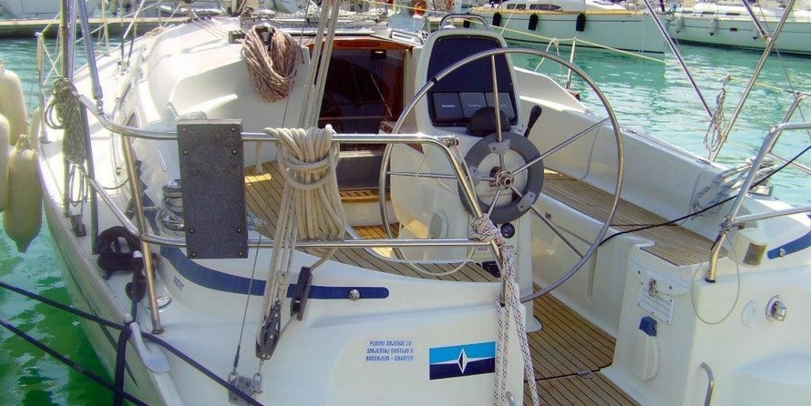 Bavaria 33 Cruiser